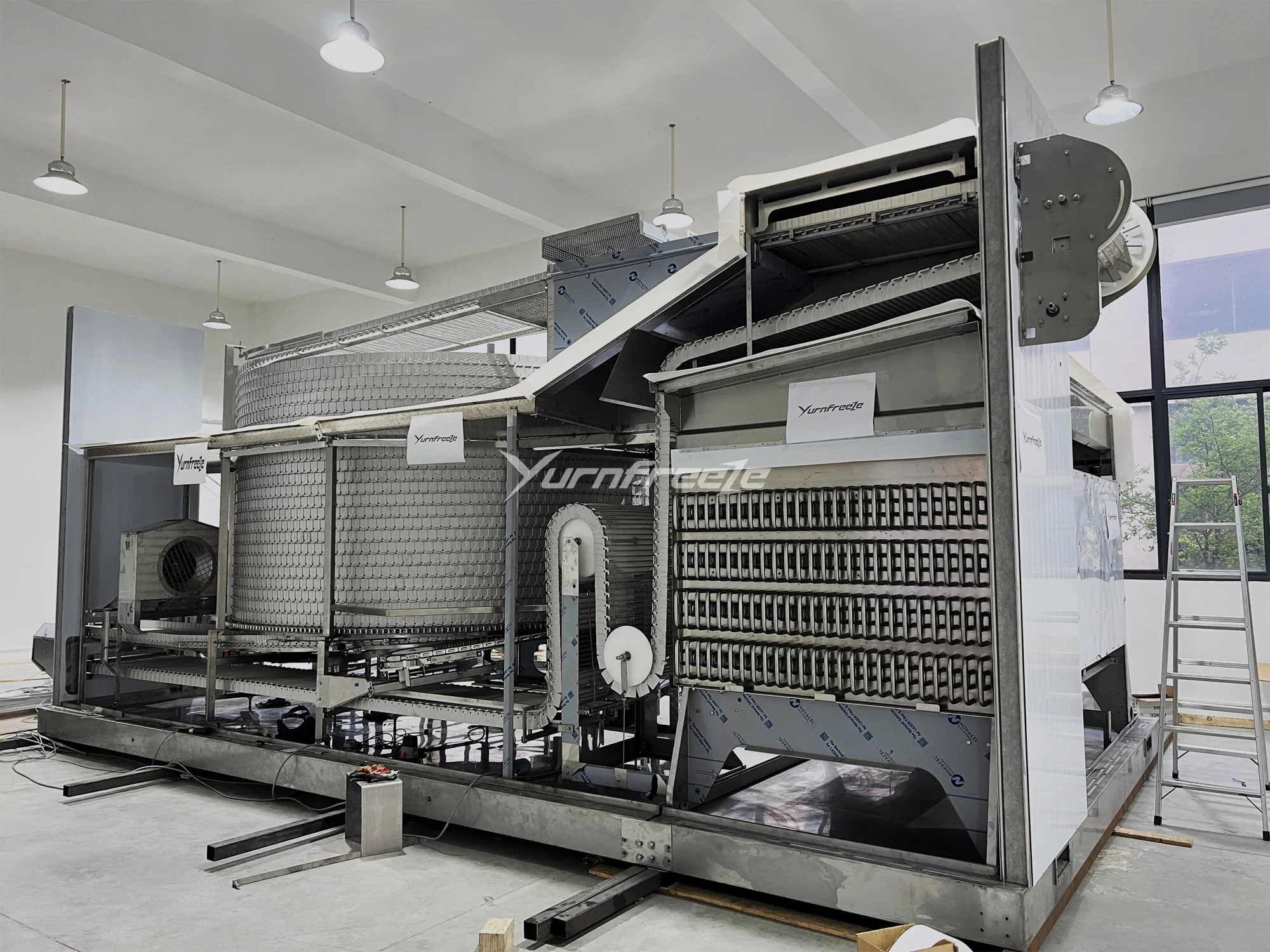 self-stacking spiral freezer